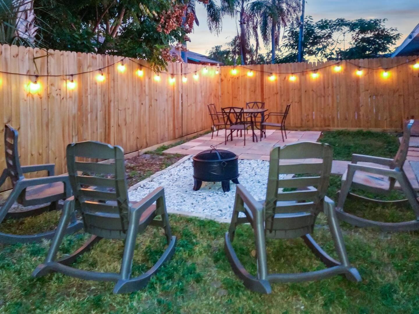 Quiet 2Br1Ba Firepit Near Beach Villa Sarasota Exterior photo